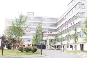 教学楼_1024_682_66.jpg